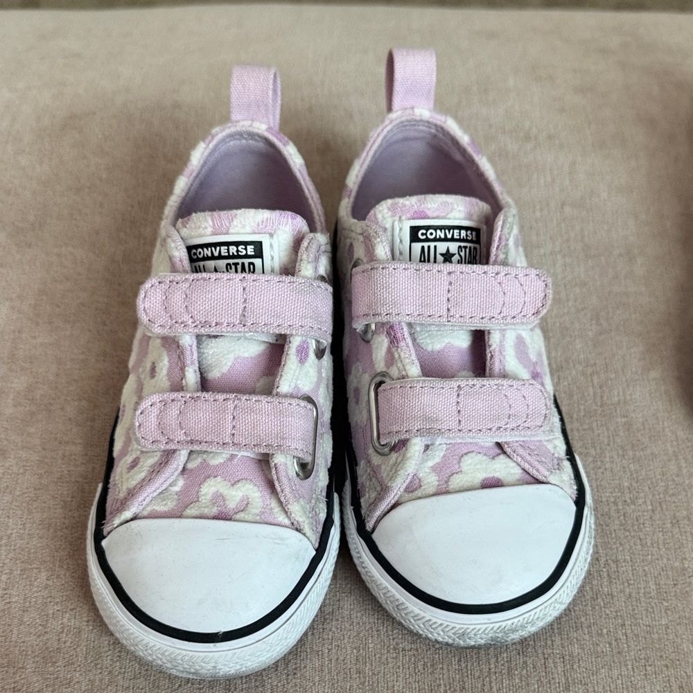 Converse Kids Light Pink Floral Sneakers